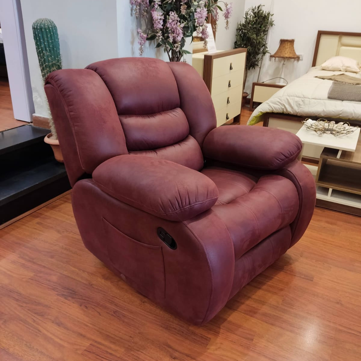 Lazy Boy Recliner Chair – كرسي استرخاء ميكانيزم مستورد H1 dark red