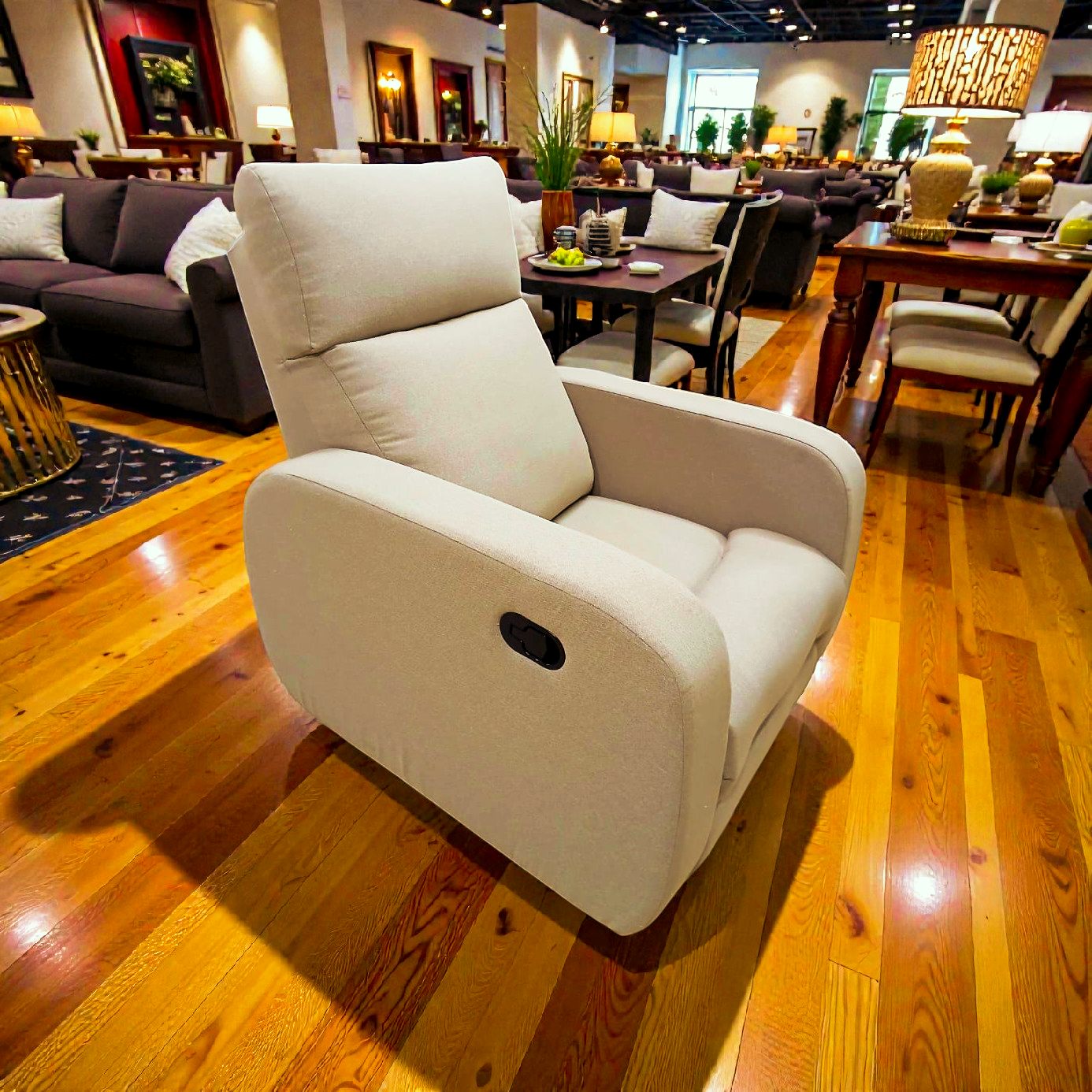 Lazy Boy Recliner Chair – كرسي استرخاء ميكانيزم مستورد solo كتان